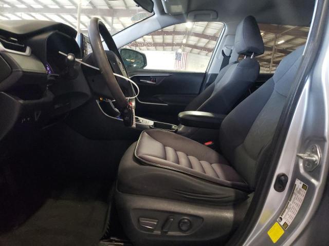  TOYOTA RAV4 2020 Серебристый