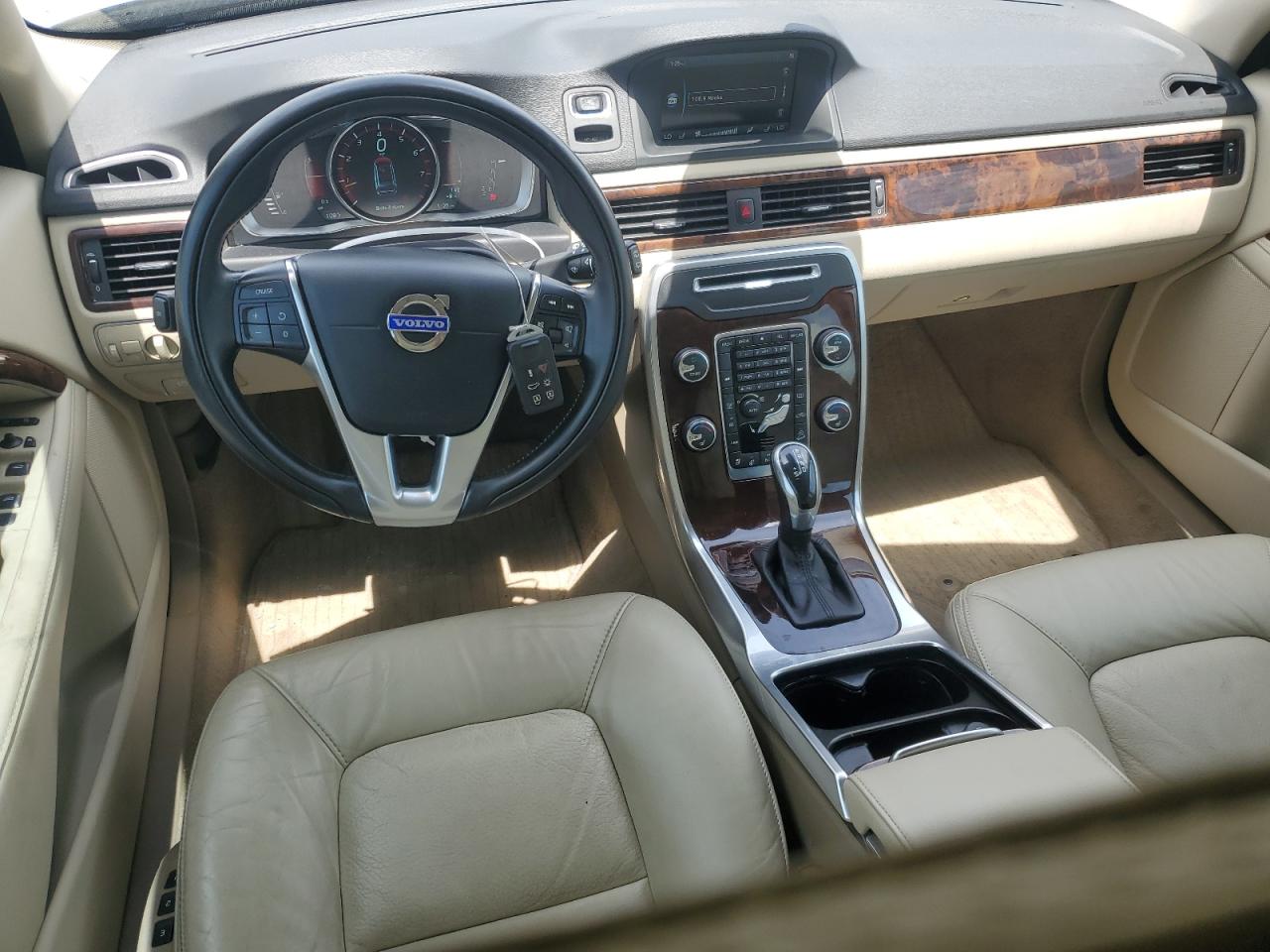 2015 Volvo Xc70 T6 Premier+ VIN: YV4902NC7F1194676 Lot: 60879945