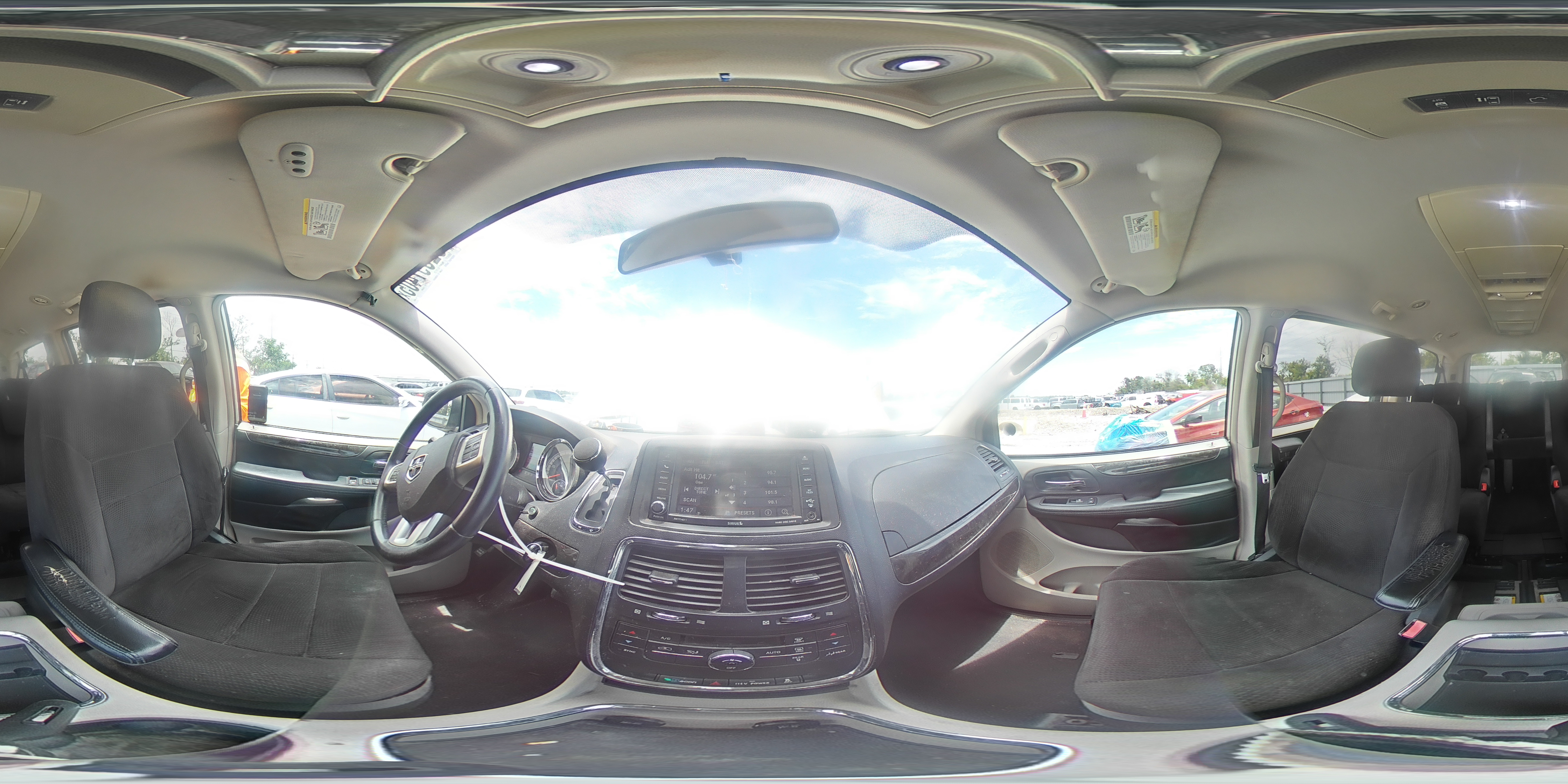 2013 Dodge Grand Caravan Crew VIN: 2C4RDGDG8DR568505 Lot: 62697405