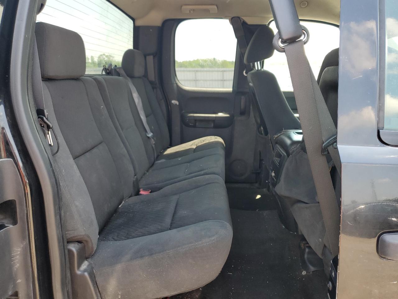 2007 Chevrolet Silverado K1500 VIN: 2GCEK19J671685556 Lot: 62690375