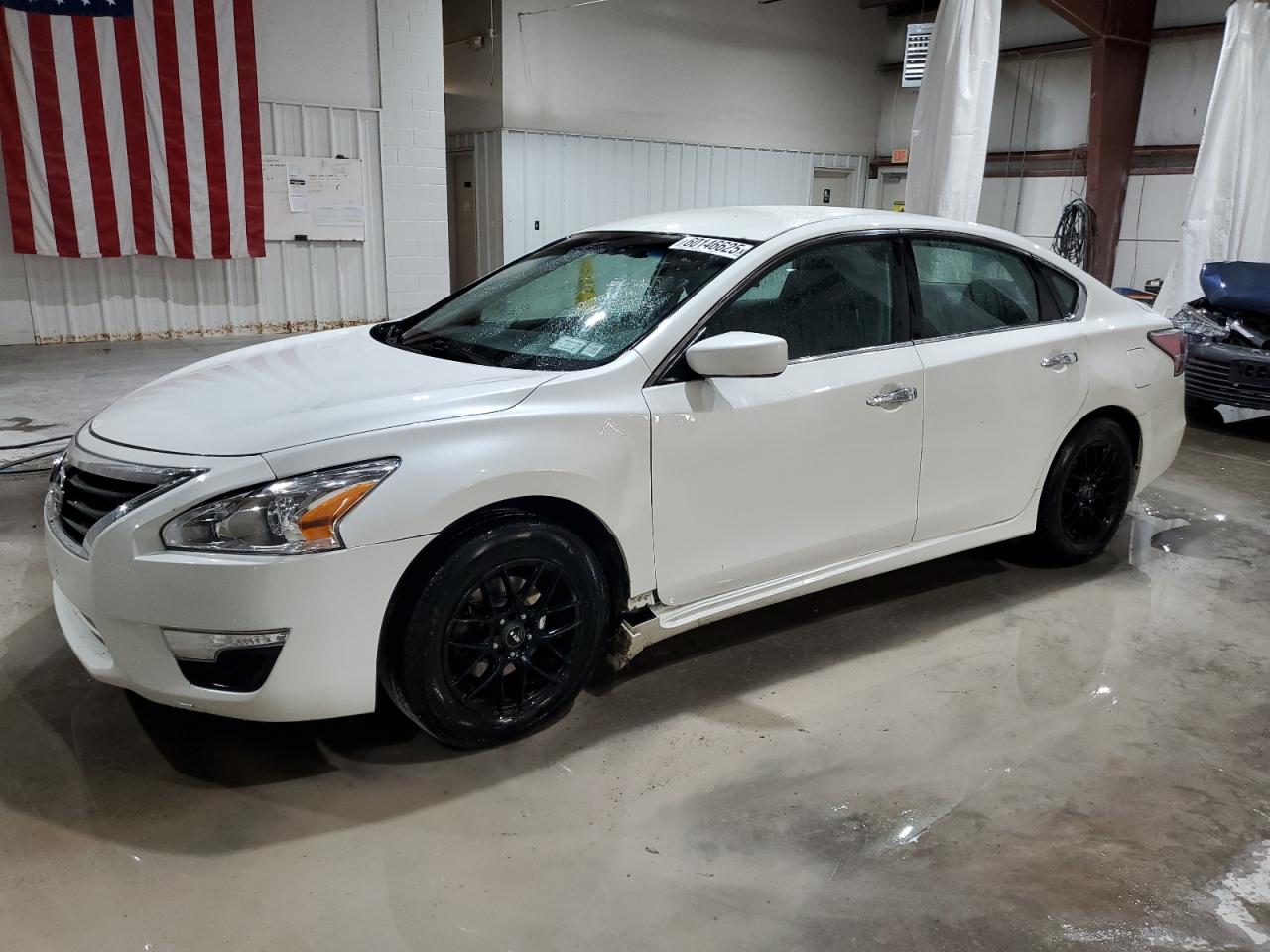2014 Nissan Altima 2.5 продається в Leroy, NY - Side