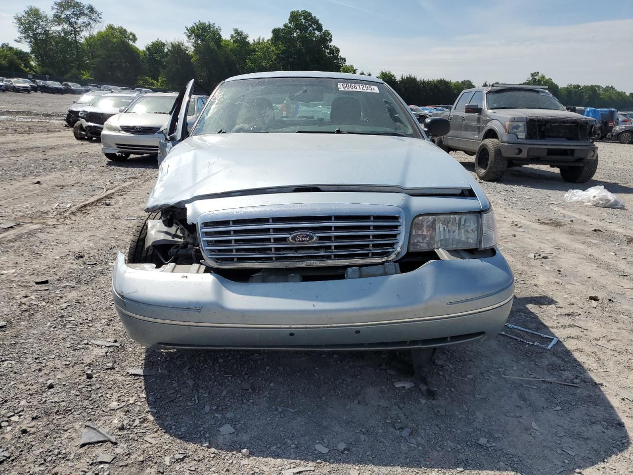 2004 Ford Crown Victoria Lx VIN: 2FAFP74W54X140989 Lot: 60681295