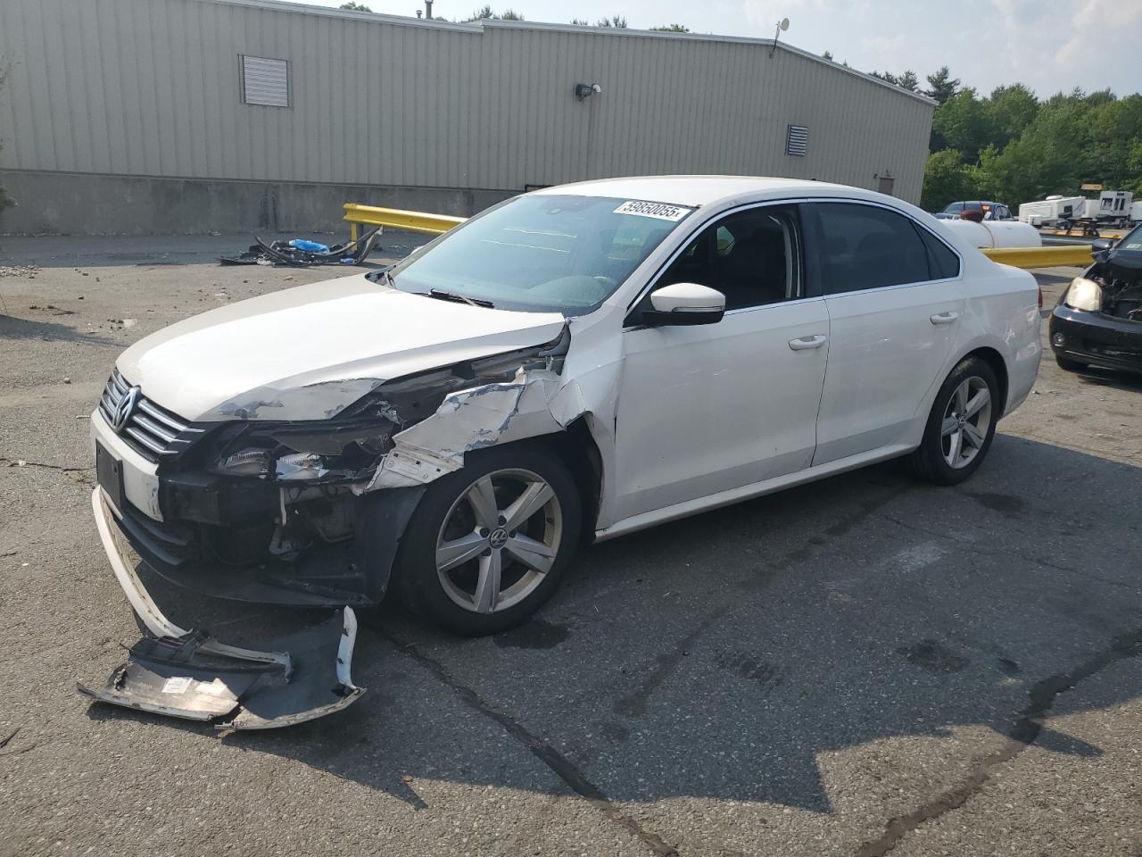 2013 Volkswagen Passat Se for Sale in Exeter, RI - Front End