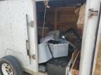 2004 Doolittle Enclosed Cargo Trailer na sprzedaż w Bridgeton, MO - All Over