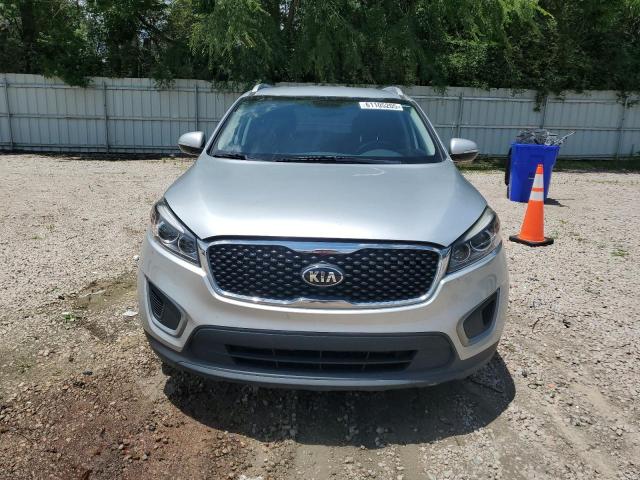  KIA SORENTO 2016 Srebrny