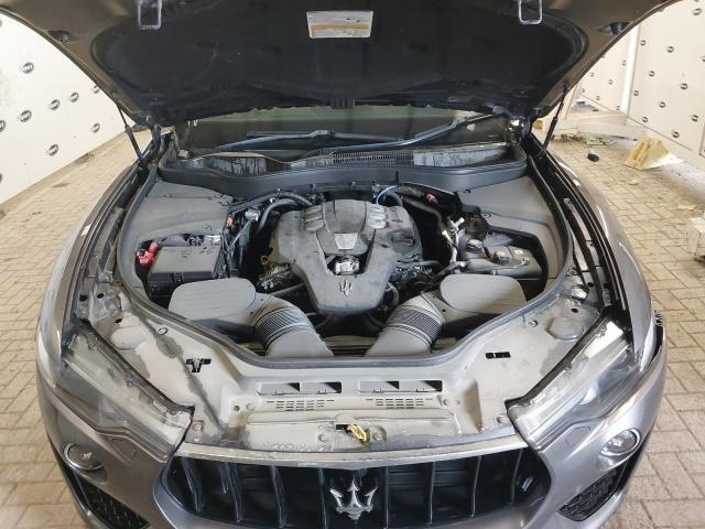 2018 MASERATI LEVANTE V6