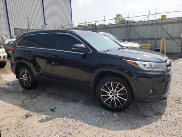  TOYOTA HIGHLANDER 2018 Чорний