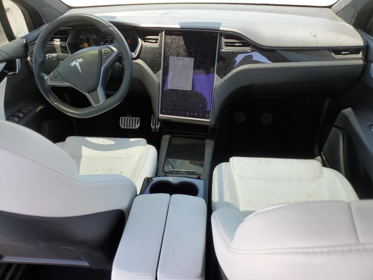 2020 Tesla Model X VIN: 5YJXCBE45LF301043 Lot: 61770415