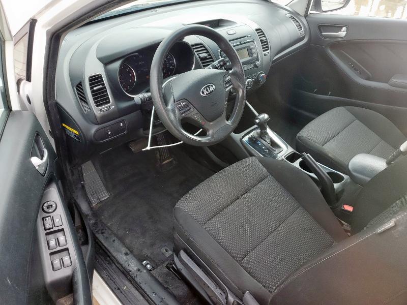  KIA FORTE 2018 Biały