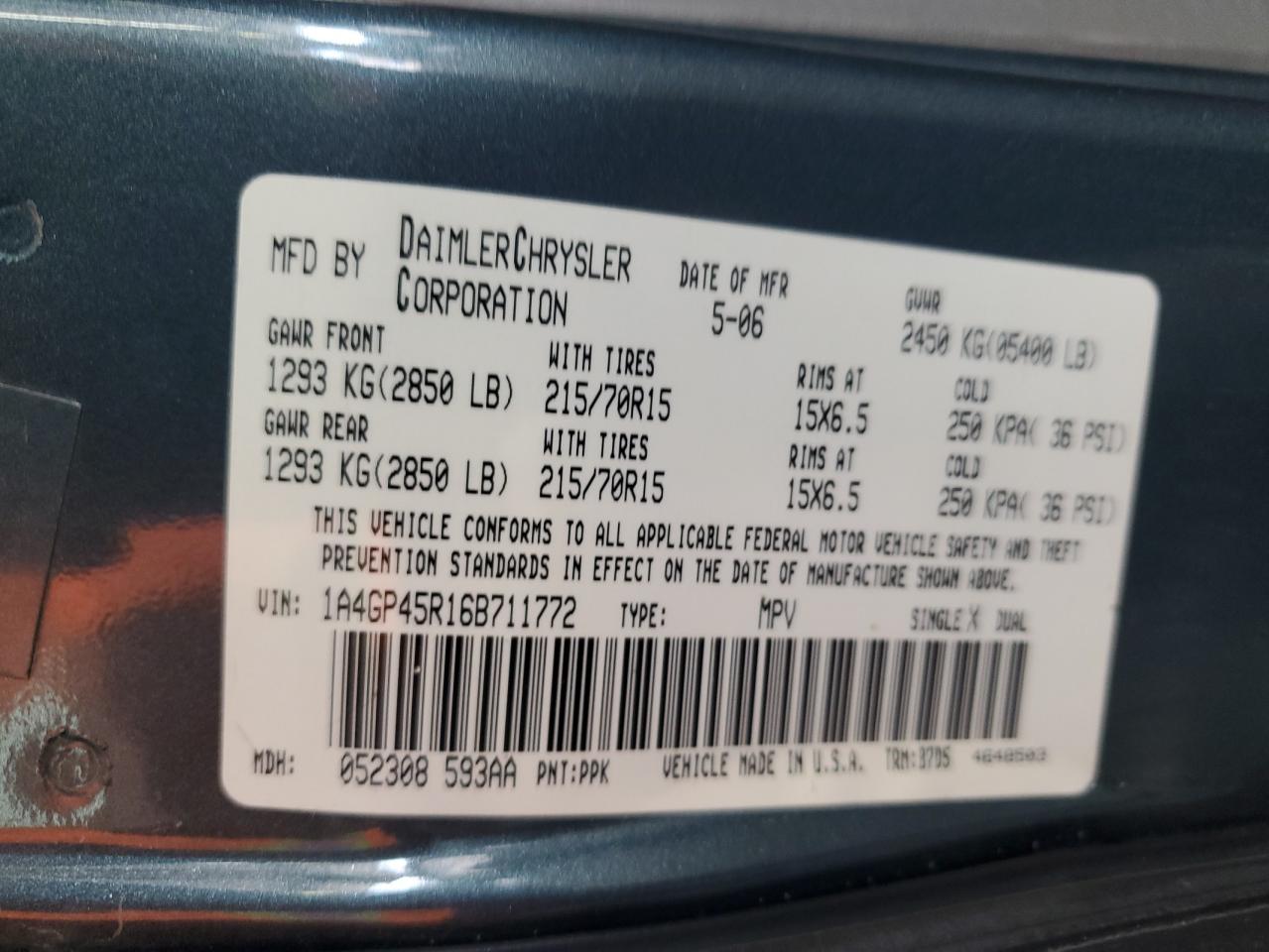 2006 Chrysler Town & Country VIN: 1A4GP45R16B711772 Lot: 62130575