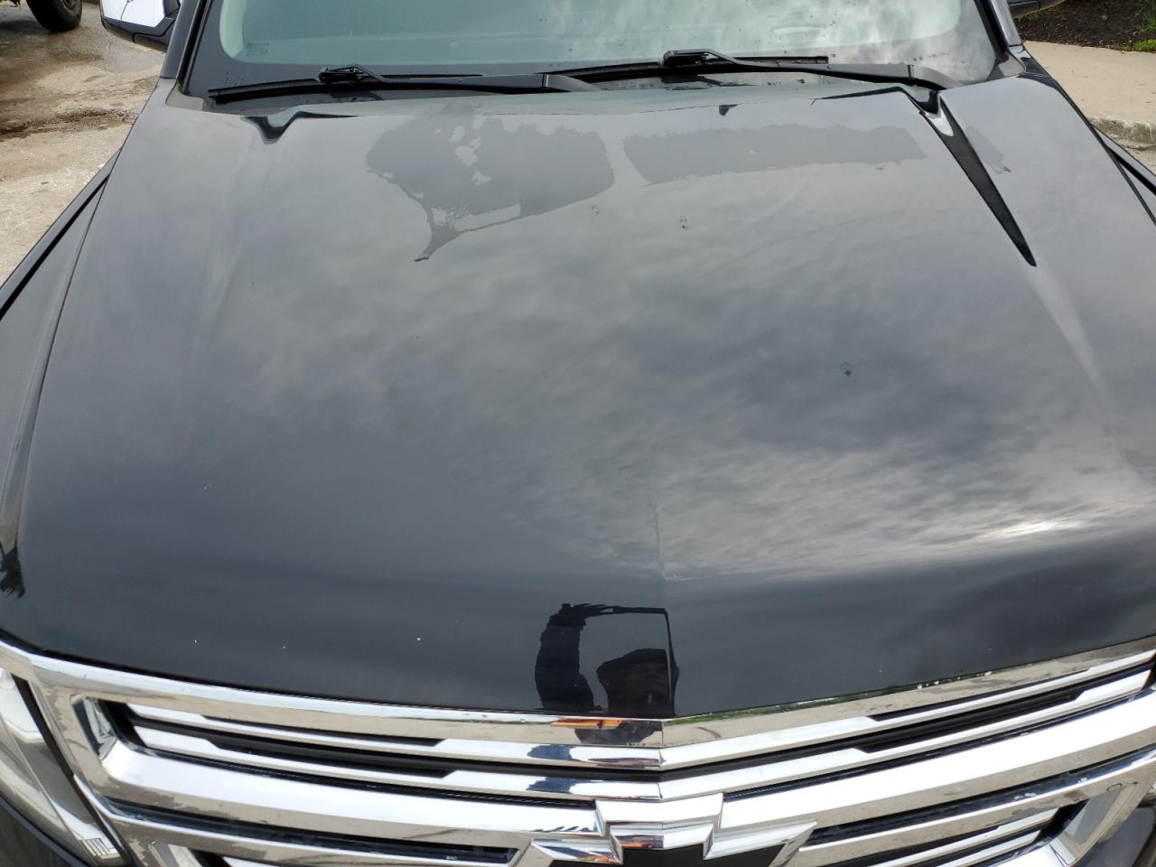 2017 Chevrolet Suburban K1500 Premier VIN: 1GNSKJKC2HR294726 Lot: 61134725