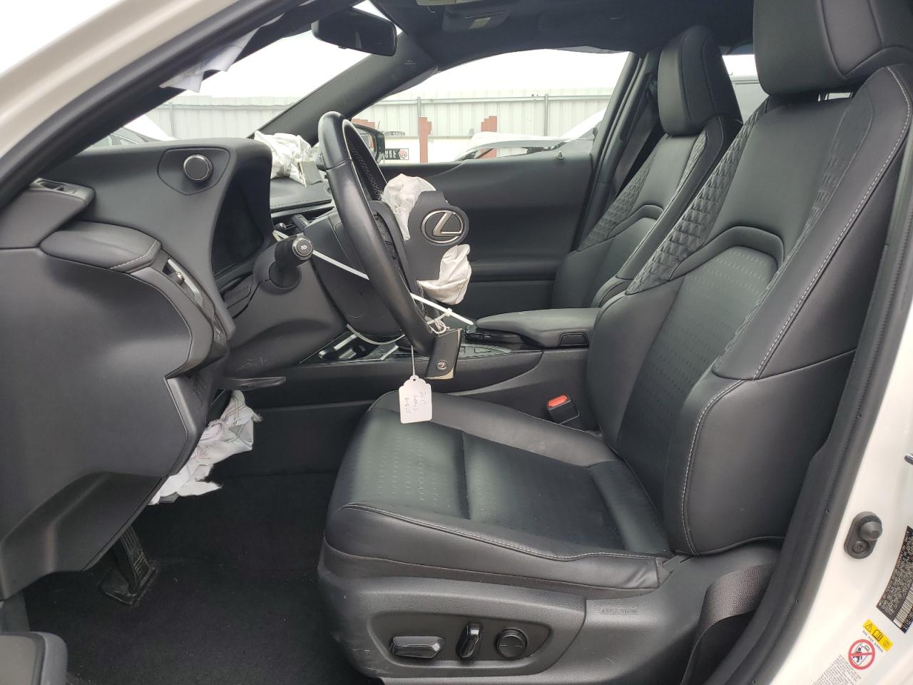 2019 Lexus Ux 200 VIN: JTHY3JBH5K2011827 Lot: 60701205