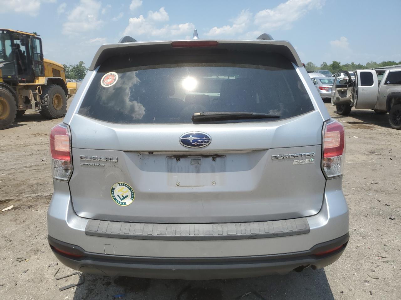 2017 Subaru Forester 2.5I Premium VIN: JF2SJAECXHH401861 Lot: 62258555