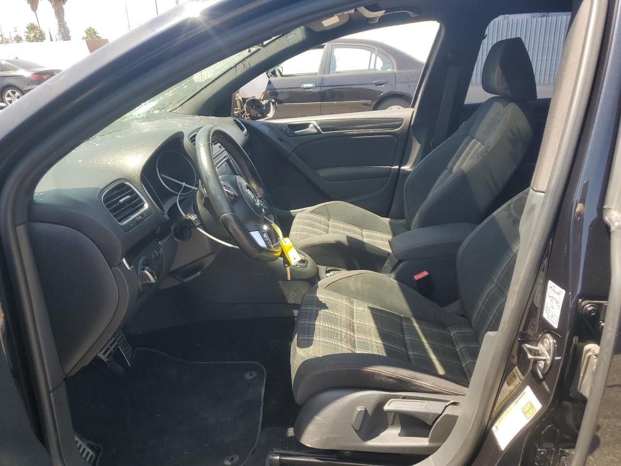 2012 Volkswagen Gti VIN: WVWHD7AJXCW015792 Lot: 61020265