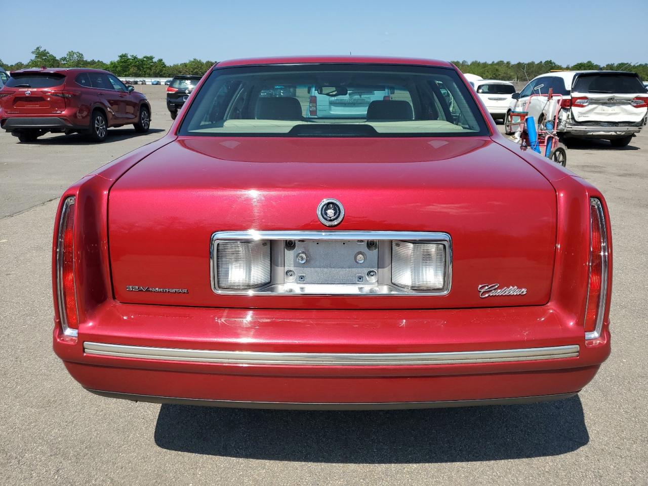 1999 Cadillac Deville VIN: 1G6KD54Y7XU723747 Lot: 59883975