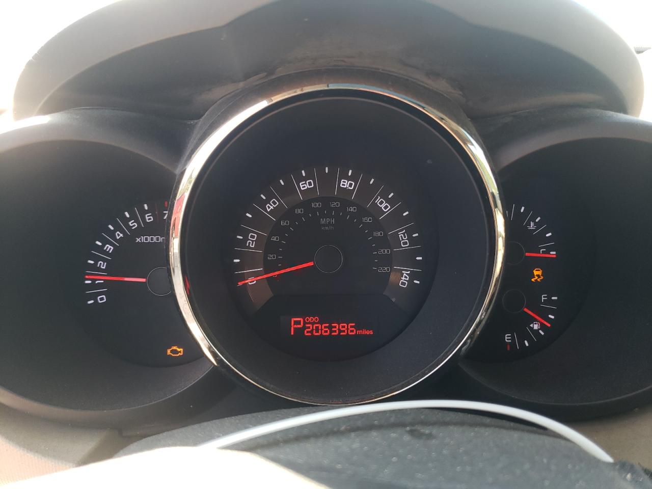 2011 Kia Soul + VIN: KNDJT2A25B7715129 Lot: 61957635