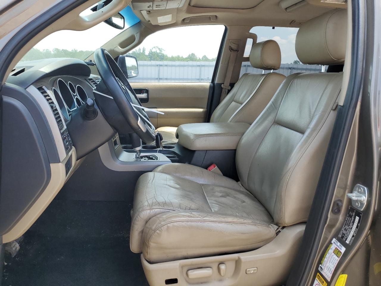 2015 Toyota Sequoia Limited VIN: 5TDJY5G15FS117832 Lot: 61615035