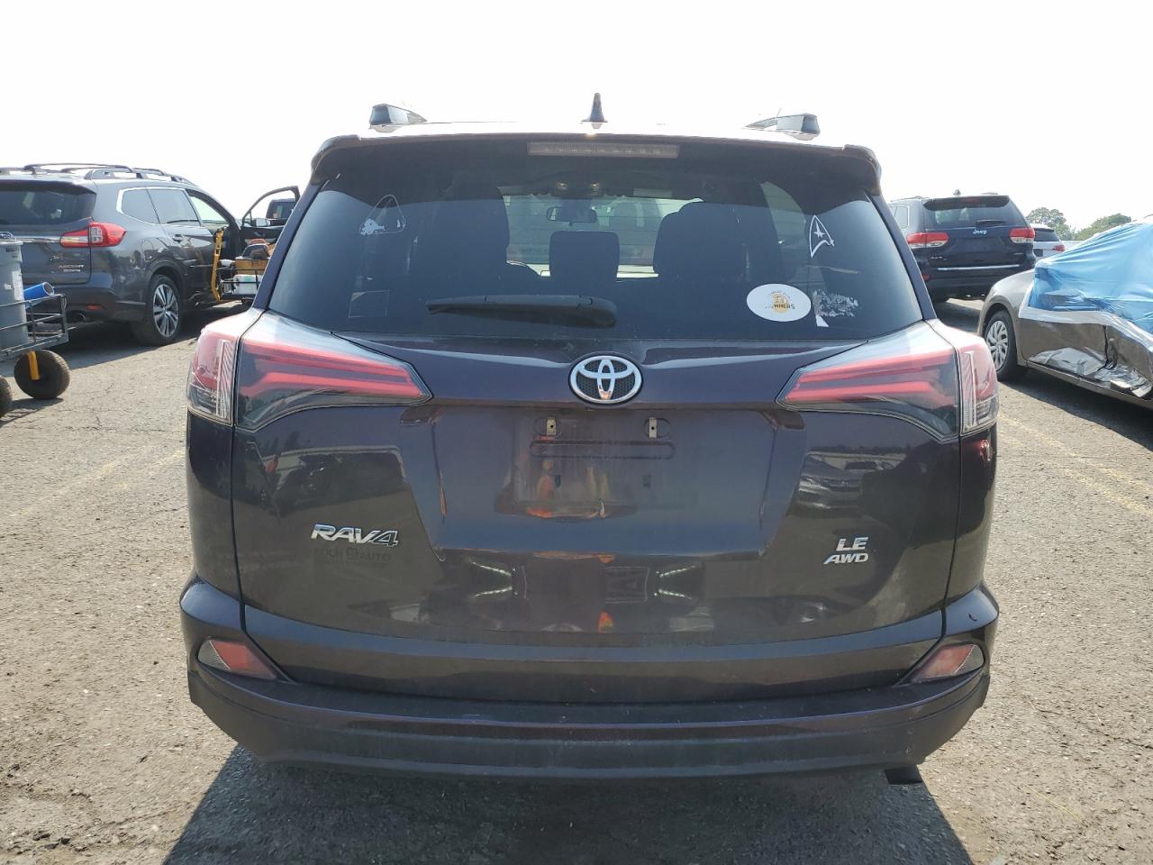 2017 Toyota Rav4 Le VIN: 2T3BFREV4HW625380 Lot: 62745385