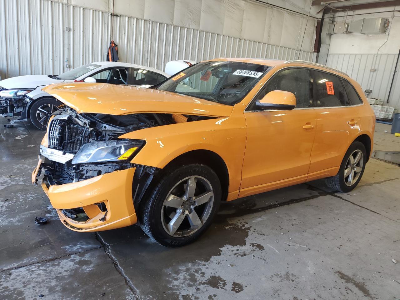 2010 Audi Q5 Premium Plus للبيع في Franklin، WI - Front End