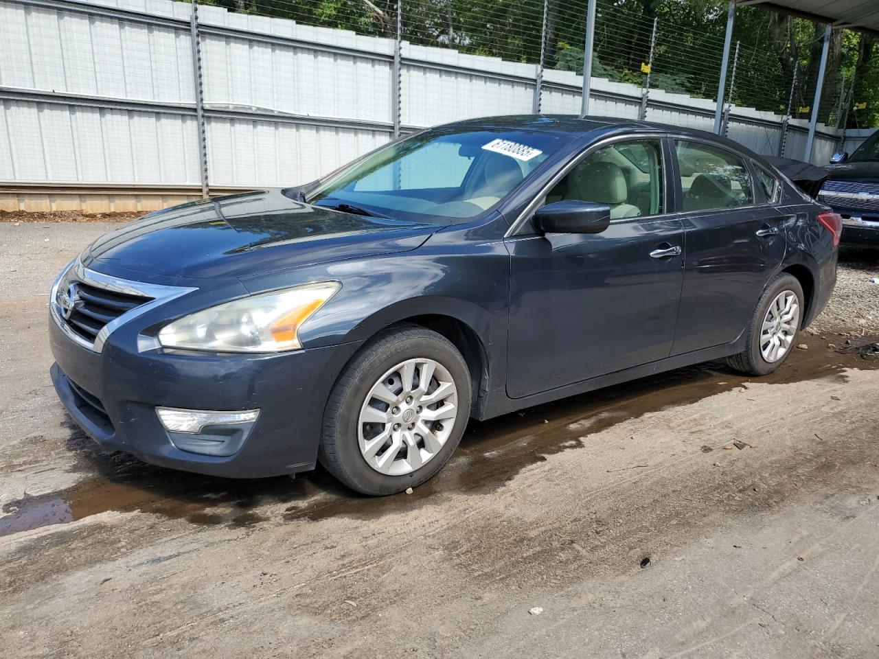 2013 Nissan Altima 2.5 for Sale in Austell, GA - Rear End