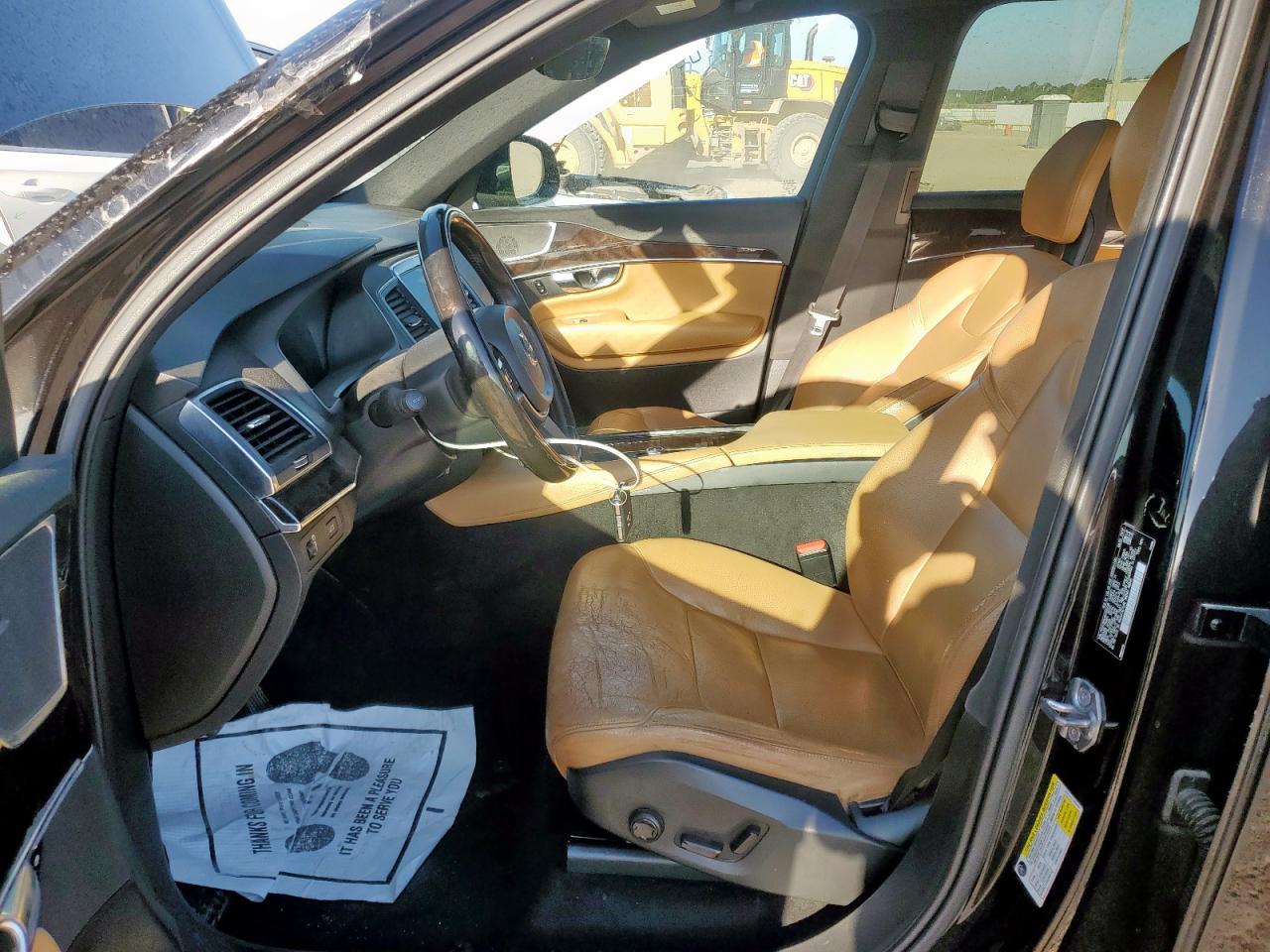 2017 Volvo Xc90 T6 VIN: YV4A22PK0H1165728 Lot: 62102645