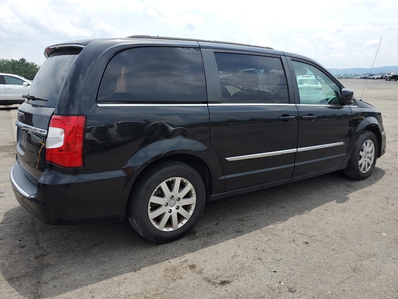 2015 Chrysler Town & Country Touring VIN: 2C4RC1BGXFR637345 Lot: 62662715