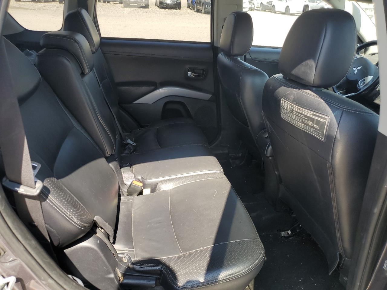 2010 Mitsubishi Outlander Xls VIN: JA4JS4AX8AZ009795 Lot: 62952665