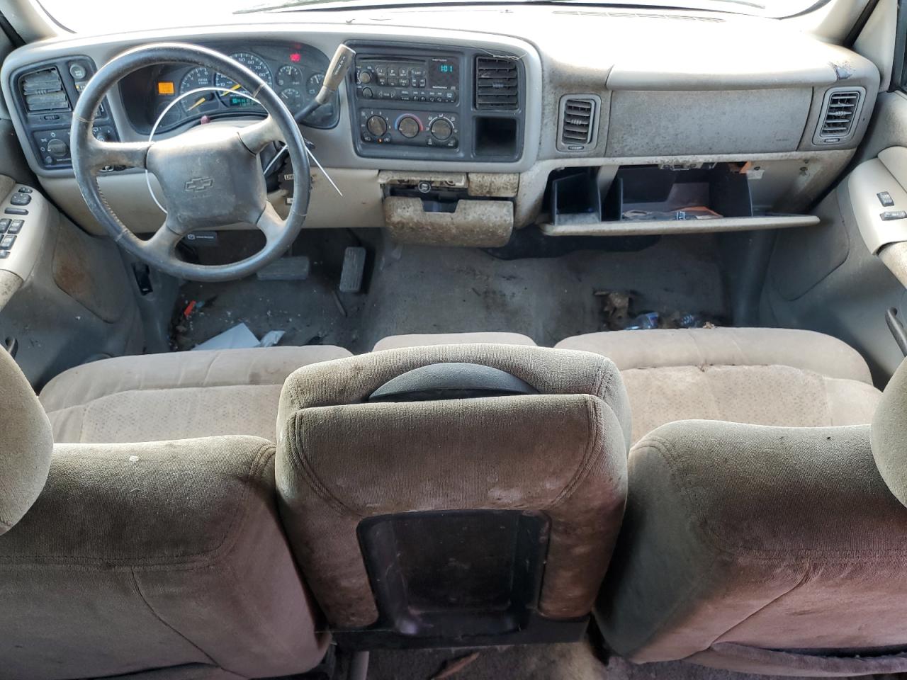 2000 Chevrolet Tahoe K1500 VIN: 1GNEK13T6YJ175068 Lot: 59894155