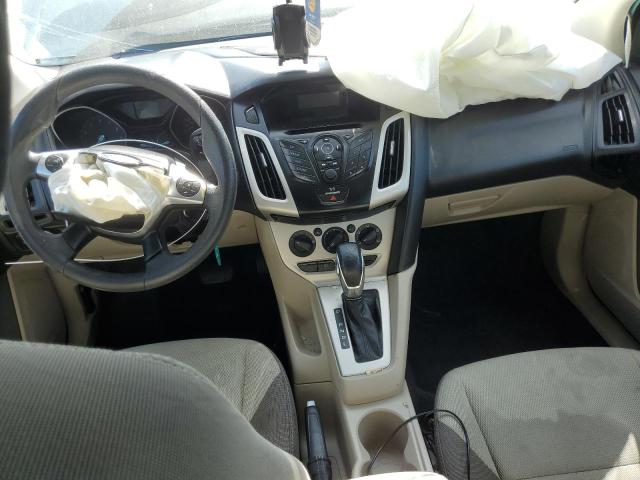 Sedans FORD FOCUS 2012 Granatowy