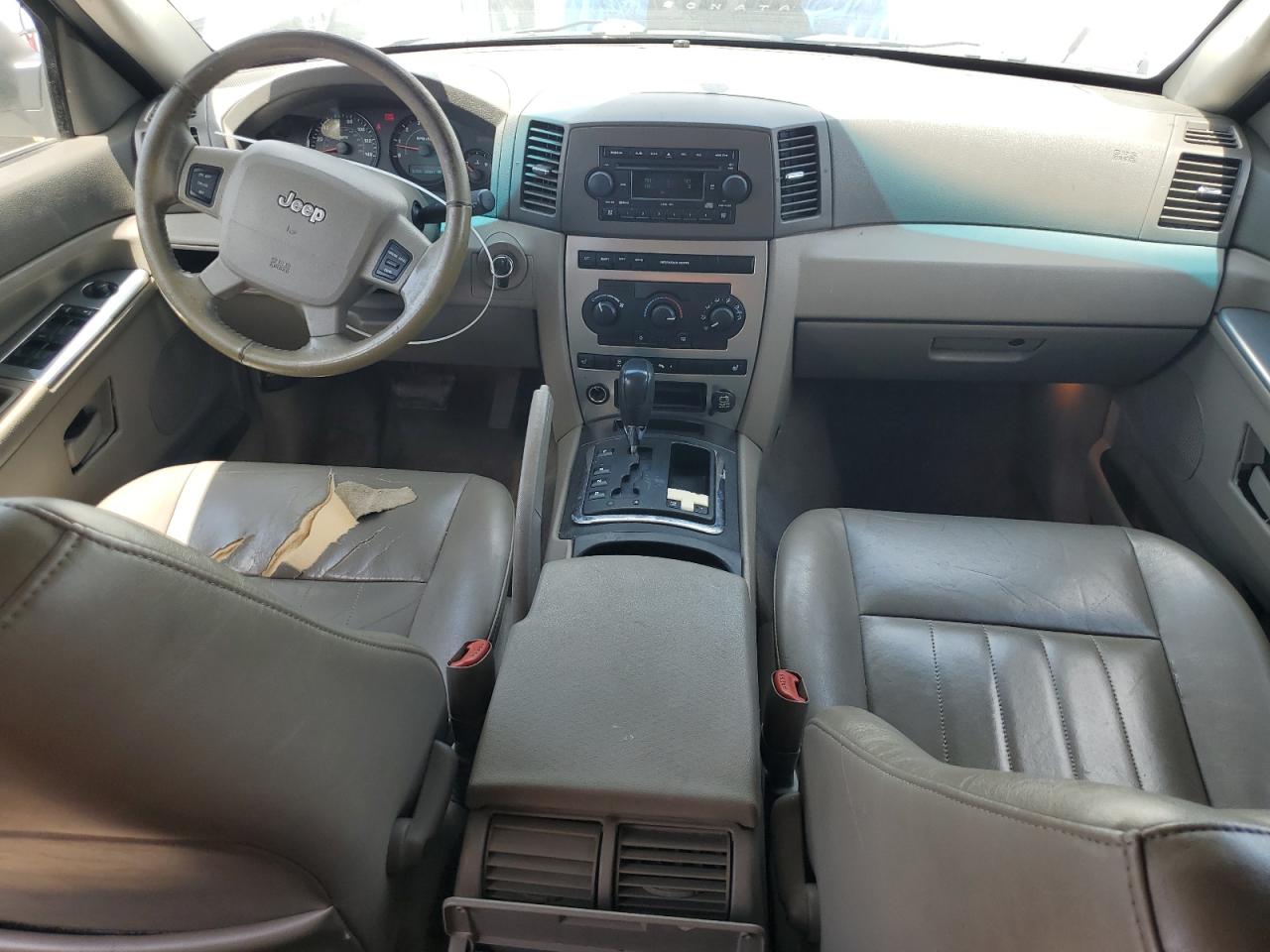 2005 Jeep Grand Cherokee Laredo VIN: 1J4HR48N55C702878 Lot: 61105375