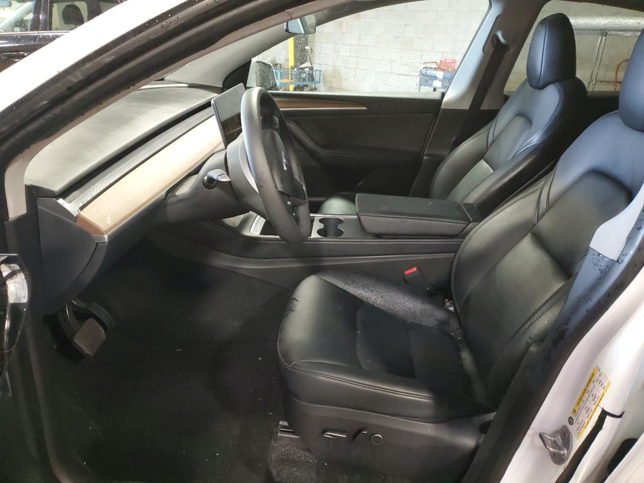 2023 Tesla Model Y VIN: 7SAYGDEE2PA037749 Lot: 59943705