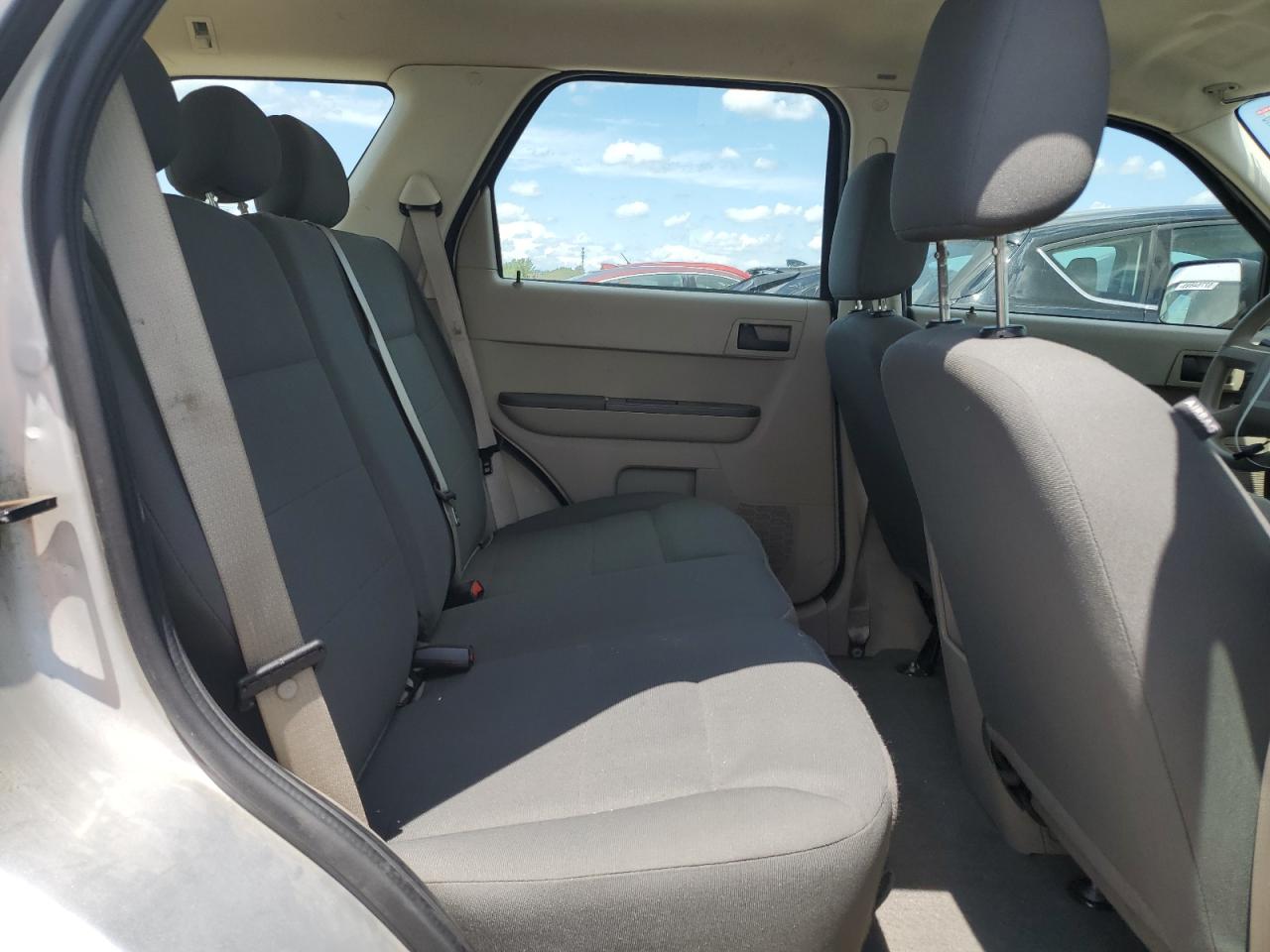 2008 Ford Escape Xls VIN: 1FMCU92Z48KB25600 Lot: 63178825
