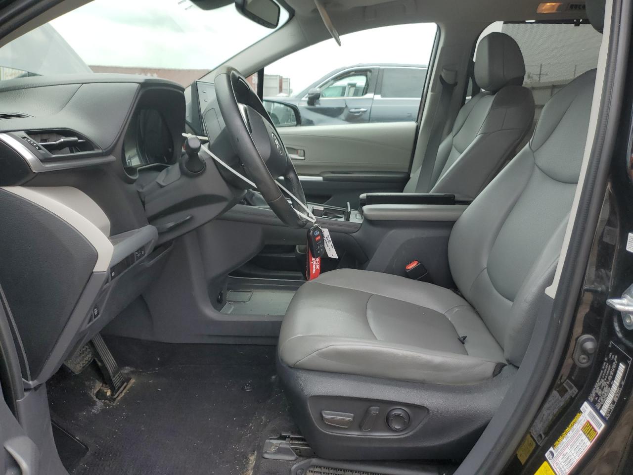 2022 Toyota Sienna Xle VIN: 5TDYRKEC3NS095648 Lot: 60136095
