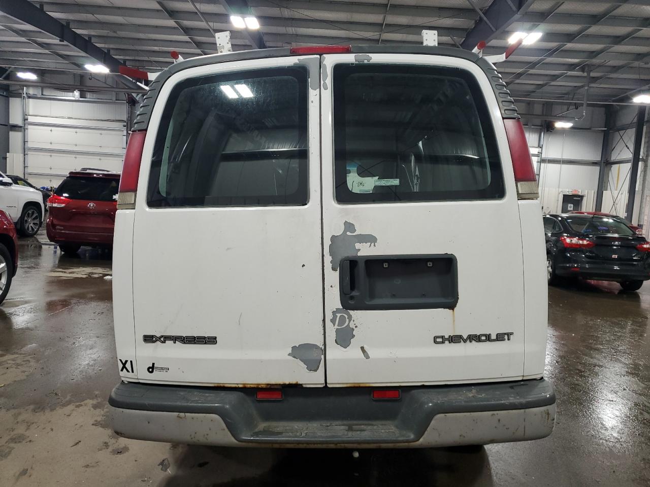 2000 Chevrolet Express G2500 VIN: 1GCFG25W1Y1273470 Lot: 61812425