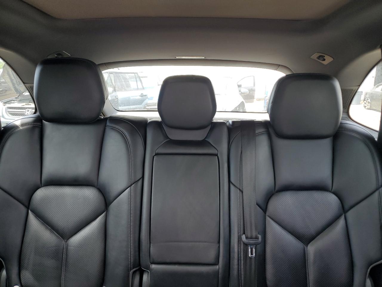 2016 Porsche Cayenne VIN: WP1AA2A26GKA10672 Lot: 61855655