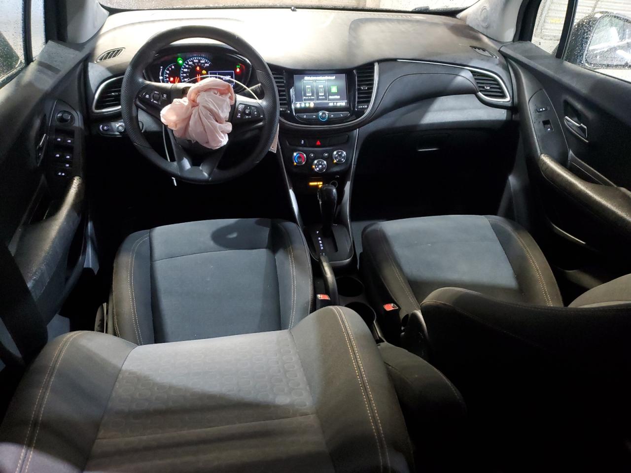 2019 Chevrolet Trax Ls VIN: 3GNCJKSBXKL358837 Lot: 60653045
