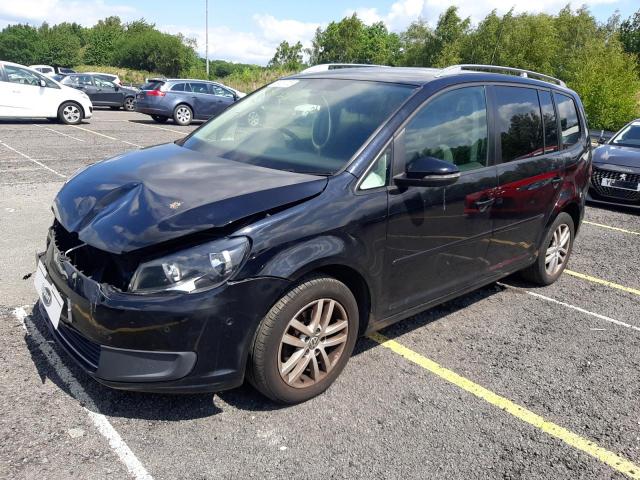 VOLKSWAGEN TOURAN SE 2014
