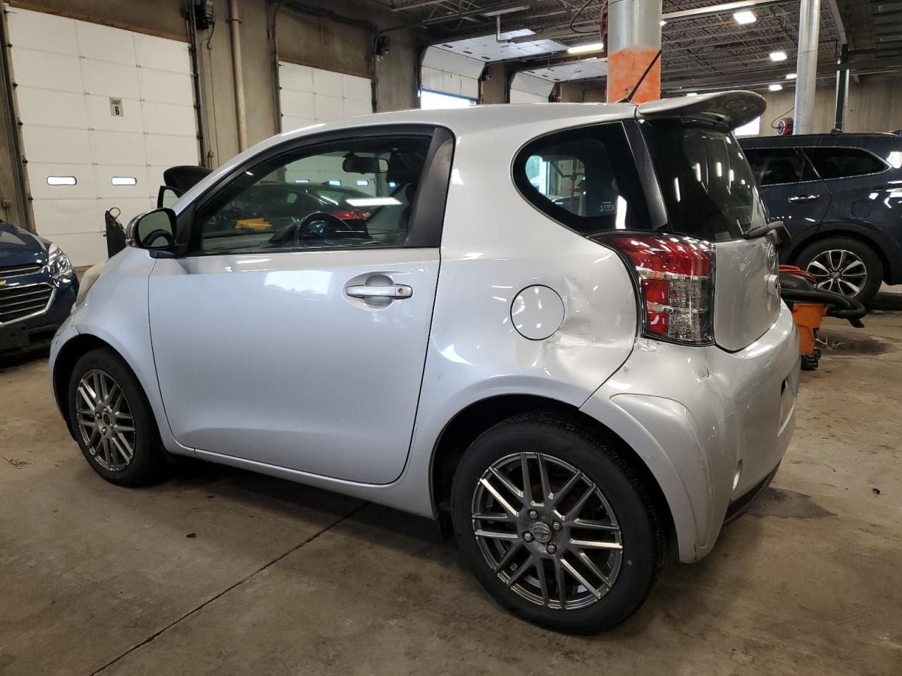TOYOTA SCION 2012 VIN JTNJJXB05CJ011304 photo 2
