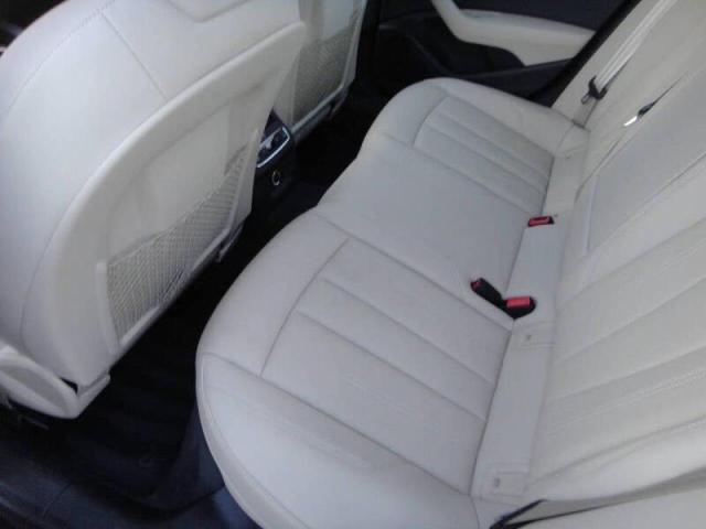 Sedans AUDI A4 2017 Czarny