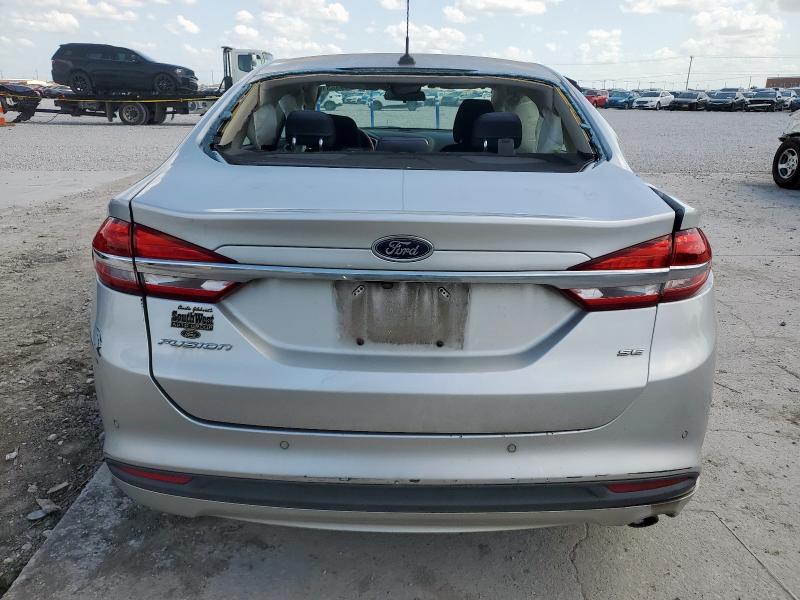  FORD FUSION 2018 Srebrny