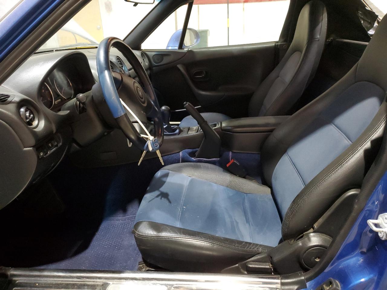 1999 Mazda Mx-5 Miata VIN: JM1NB3532X0136645 Lot: 59480265