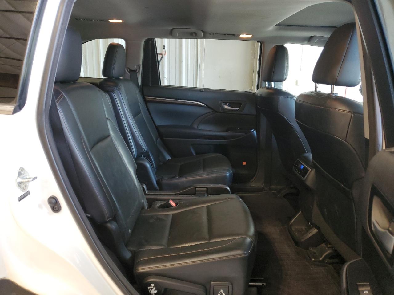 2014 Toyota Highlander Limited VIN: 5TDDKRFH9ES043463 Lot: 62105415