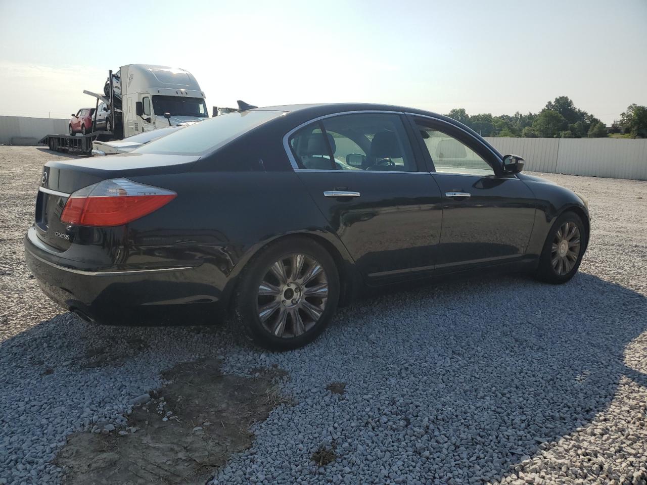 2009 Hyundai Genesis 3.8L VIN: KMHGC46E39U038338 Lot: 62635975
