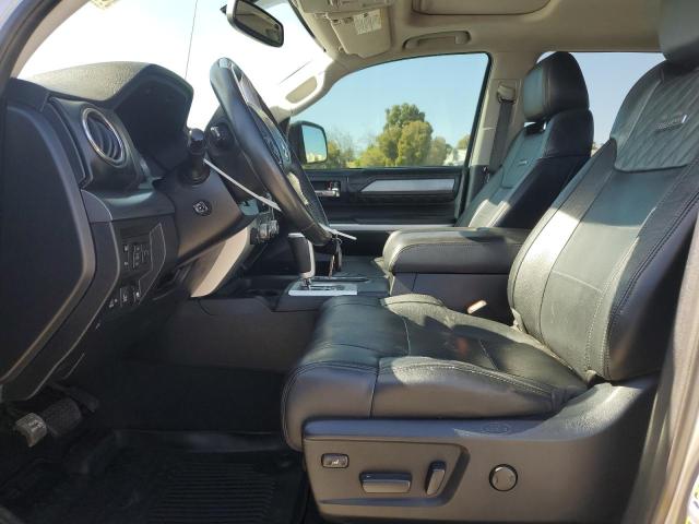  TOYOTA TUNDRA 2014 Srebrny