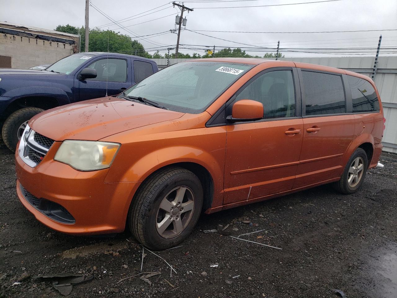 2011 Dodge Grand Caravan Mainstreet de vânzare în New Britain, CT - Rear End