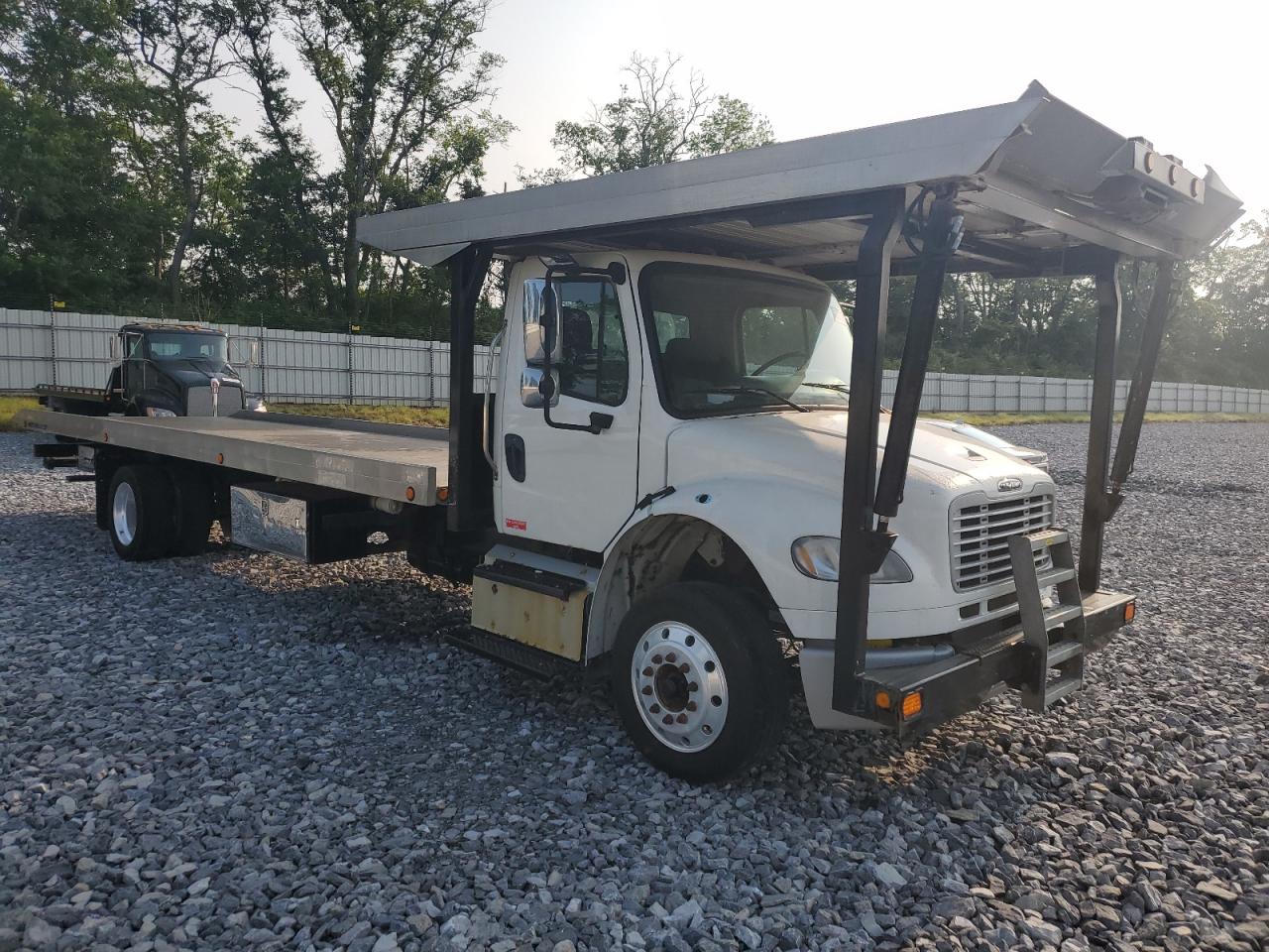 2017 Freightliner Business Class M2 Rollback Truck for Sale in Cartersville, GA - Normal Wear