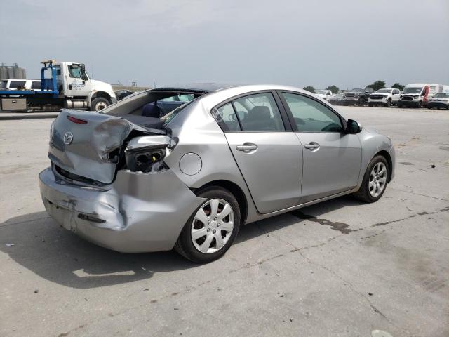 Sedans MAZDA 3 2013 Srebrny