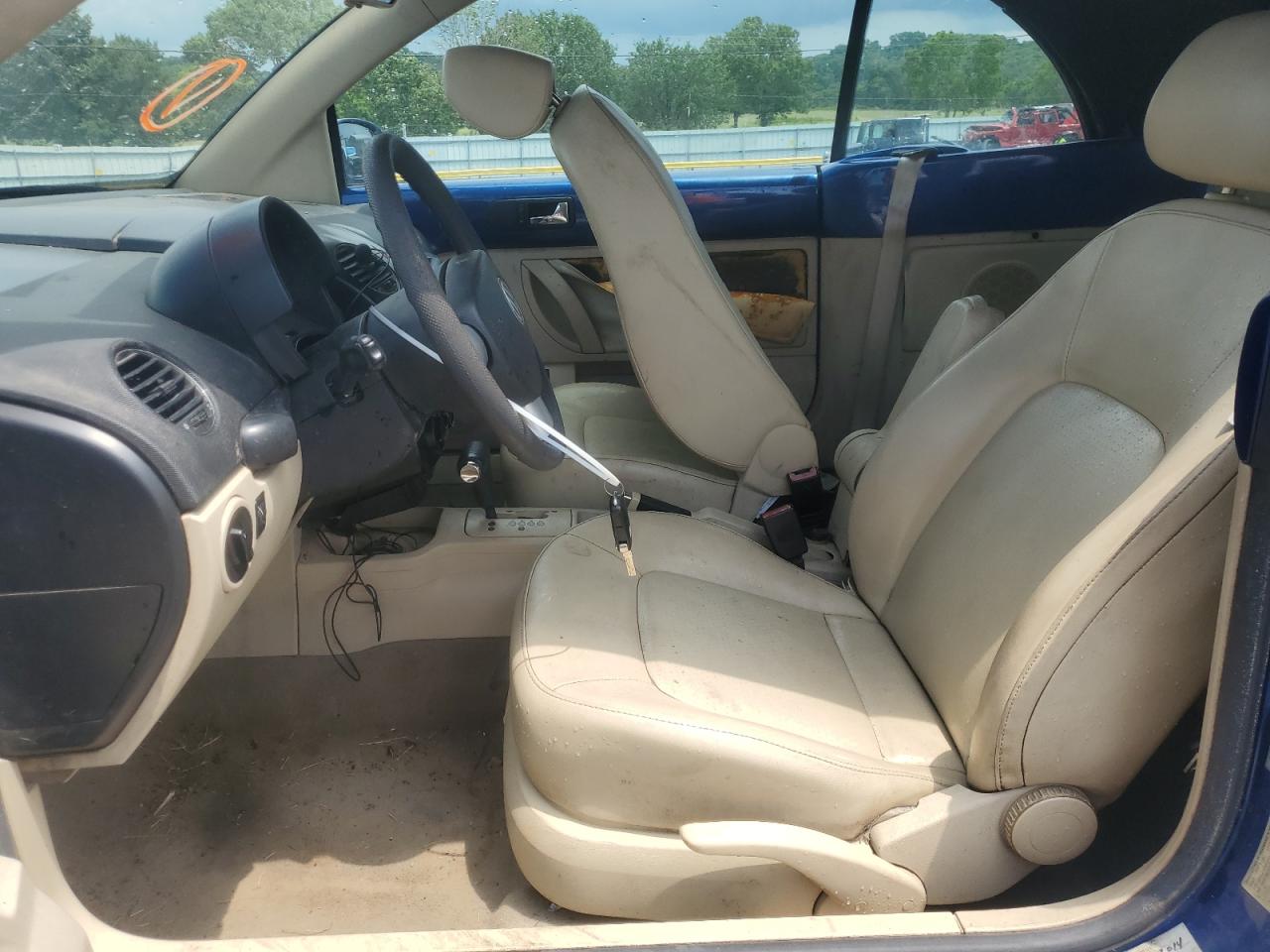 2007 Volkswagen New Beetle Convertible Option Package 1 VIN: 3VWRF31Y57M403097 Lot: 62867205