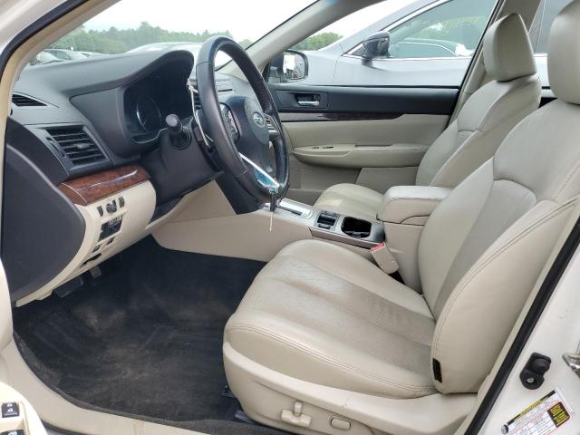 Sedans SUBARU LEGACY 2013 Biały
