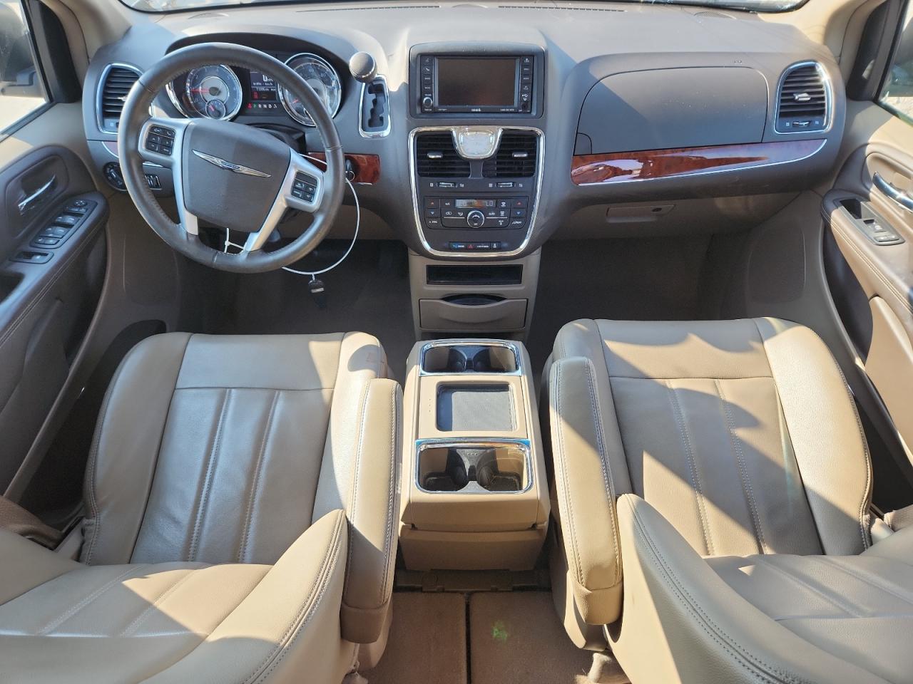 CHRYSLER MINIVAN 2013 VIN 2C4RC1BG8DR652746 фото 8